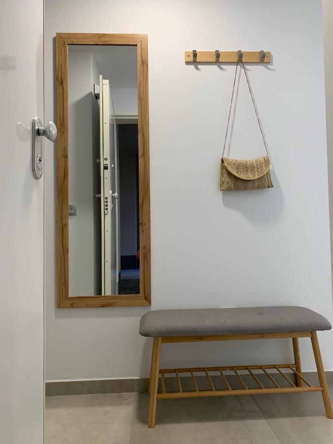 Apartamento Amalia Delux En 또레비에하 외부 사진